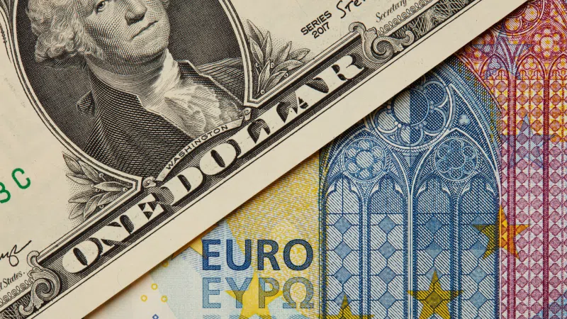 EUR/USD holds above 1.09 on better-than-expected PMI data, but Thanksgiving plays a factor